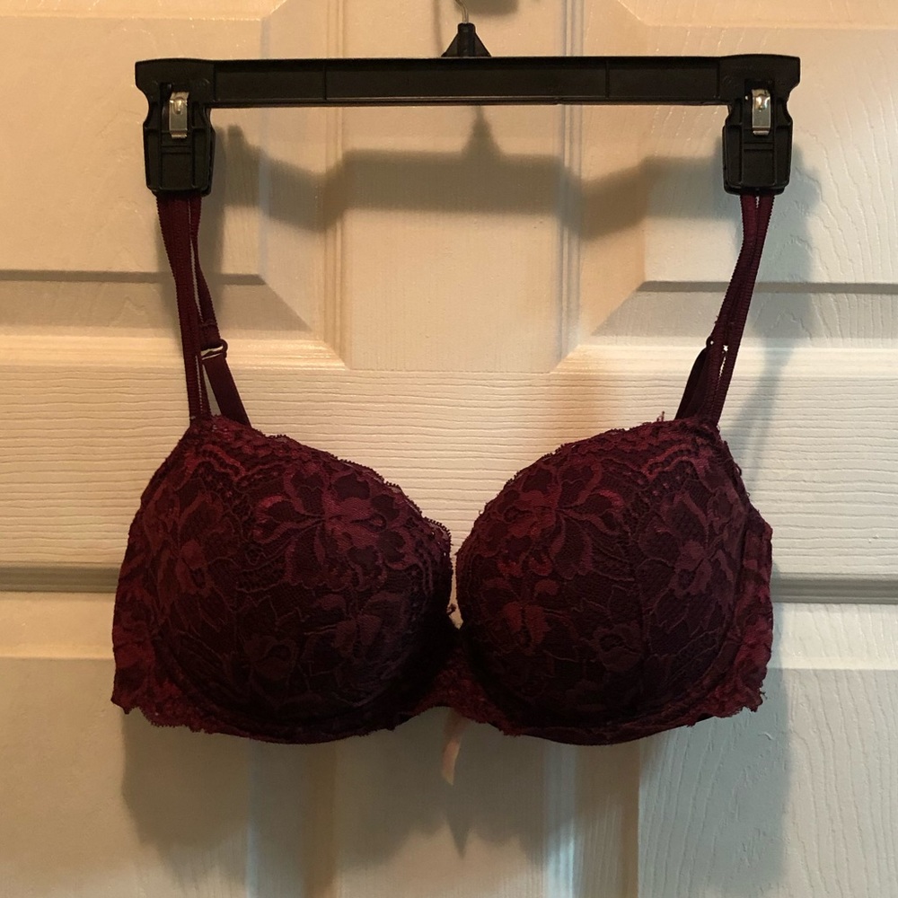 VS lace bra